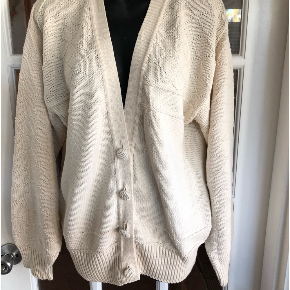 Sweater and cross stitch pattern